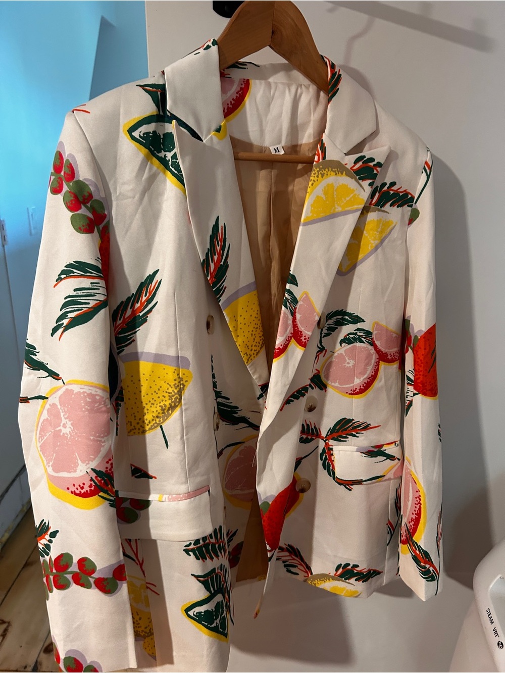 Women’s Cream Fruit-Print Double-Breasted Blazer